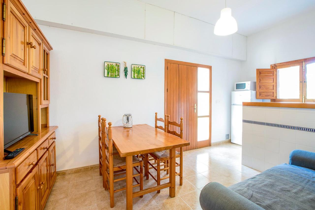 Apartamentos Molina 9-10-11 Es Calo  Luaran gambar